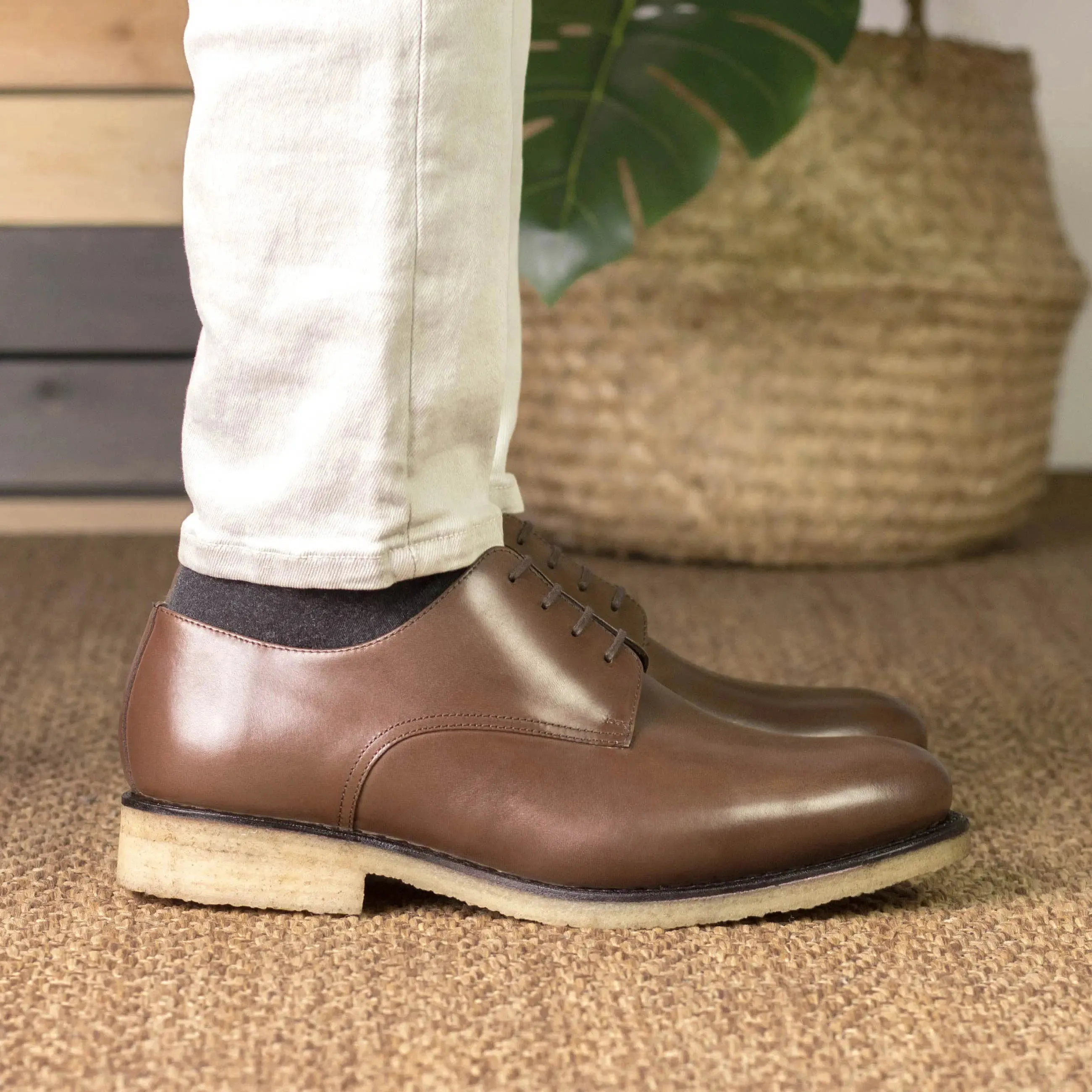 DapperFam Vero in Med Brown Men's Italian Leather Derby