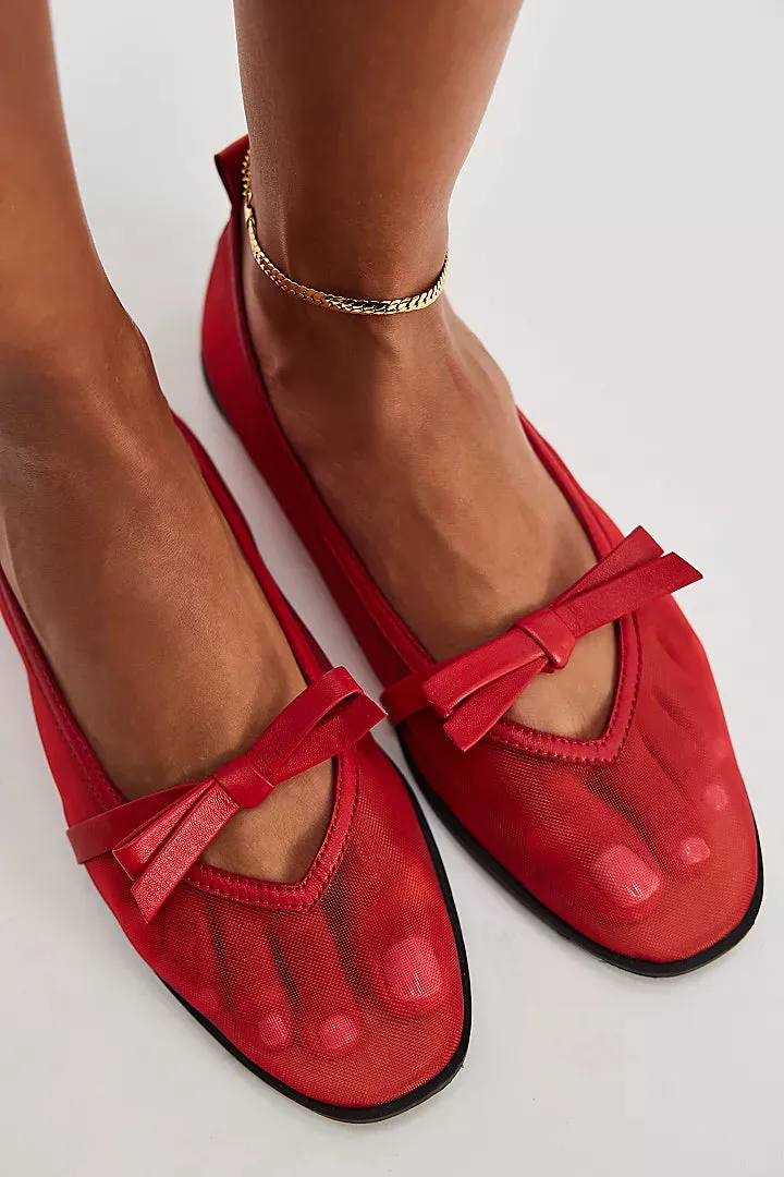 Free People | Mesh Mania Bow Flat - Red Mesh