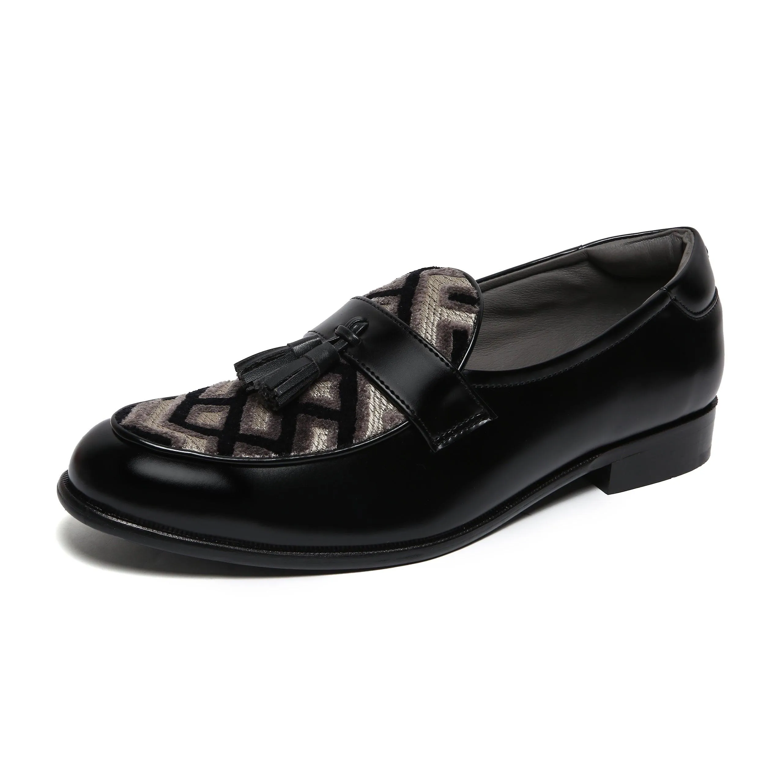 MUSK | BLACK TASSEL SLIP-ON