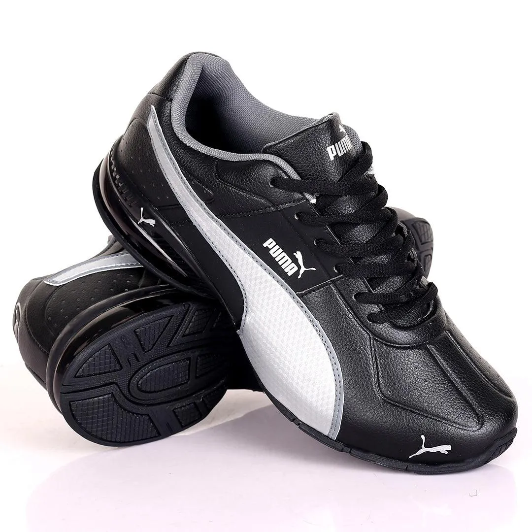 PM Perf Black White Low Sneakers Designed -