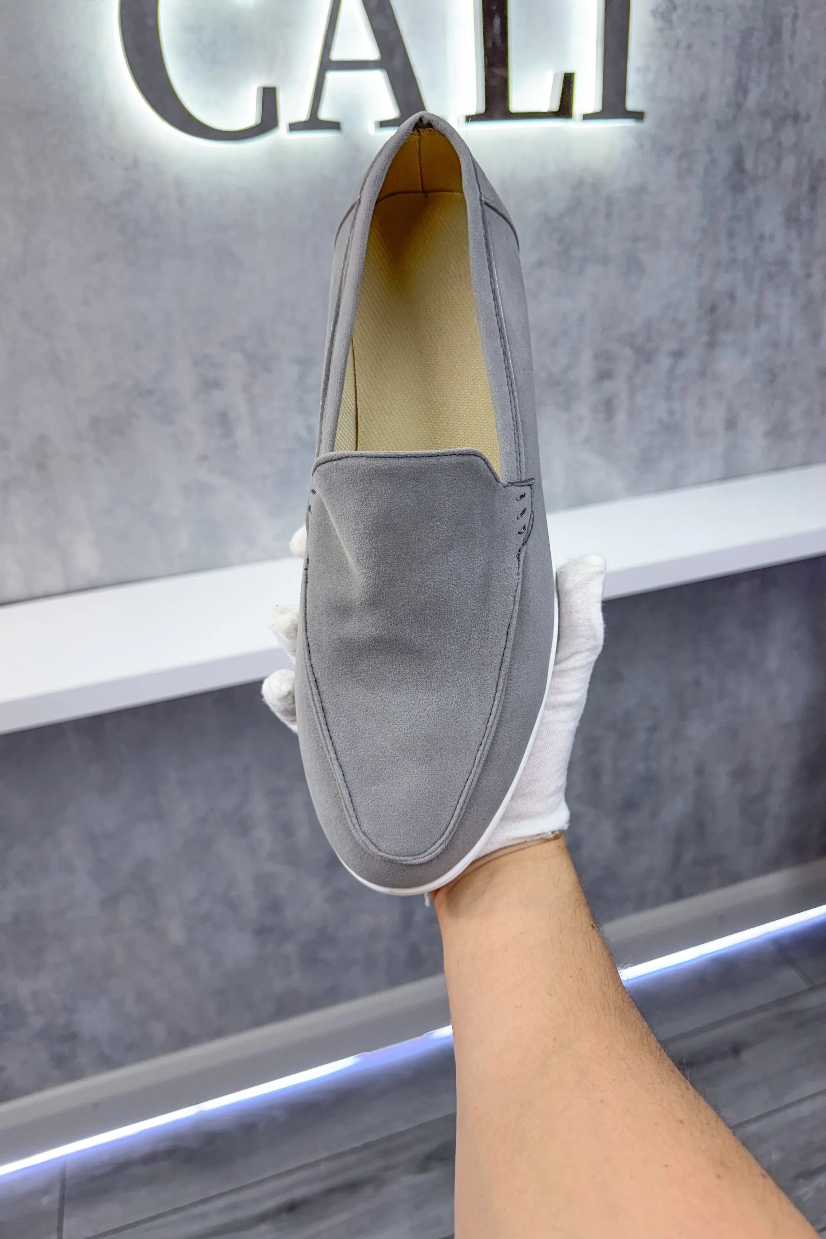 Promenade Loafers - Grey