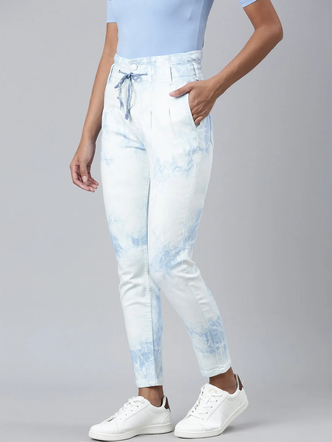 Women Blue Tie Dye Mom Fit Denim Jeans